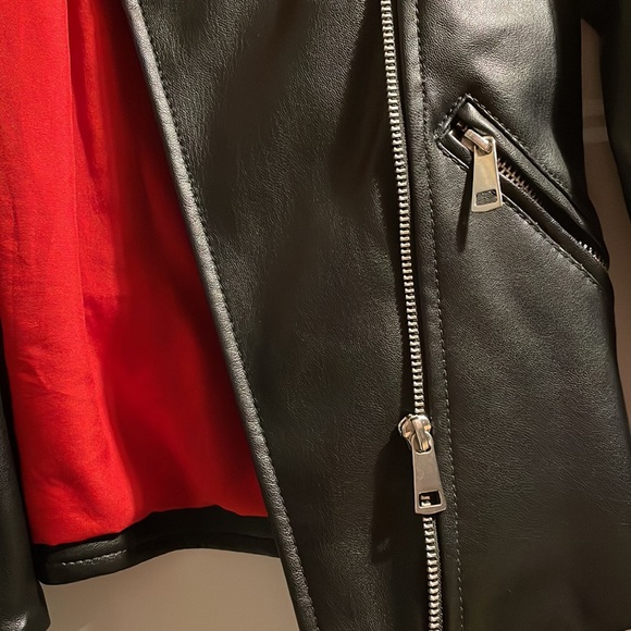Faux leather jacket - Picture 3 of 4
